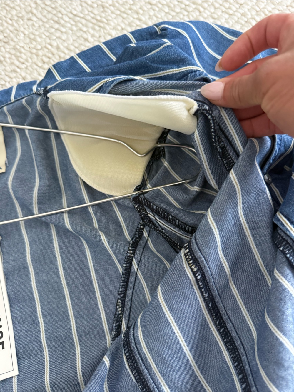 L'AGENCE Navy and White Striped Cropped Double-Breasted Blazer - Picture 9 of 10